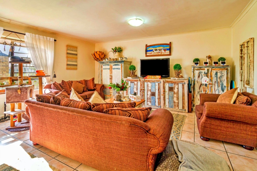 3 Bedroom Property for Sale in Fairview Golf Estate Western Cape